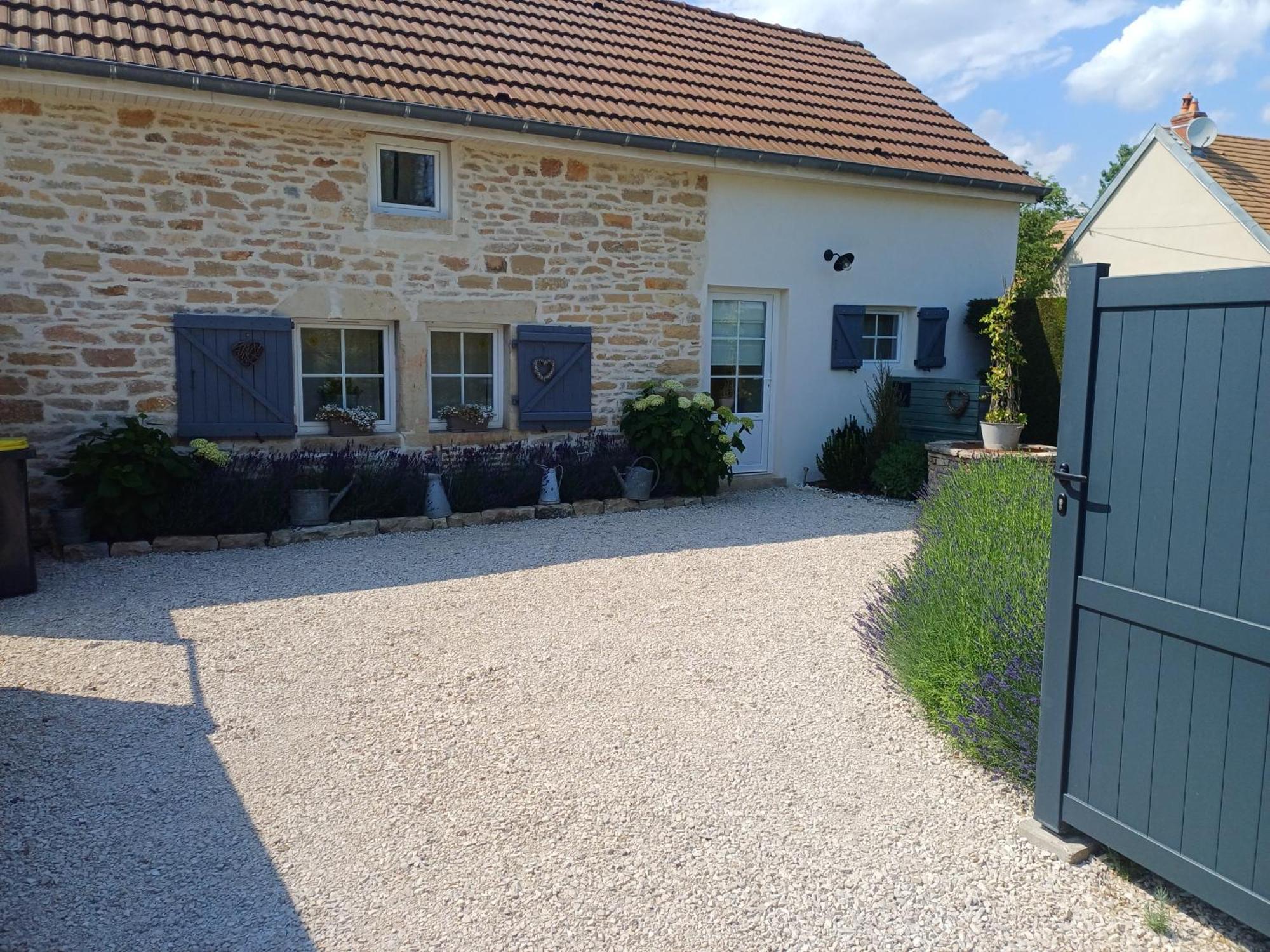 Le Clos Des Lavandes Ruffey-les-Beaune Exteriör bild